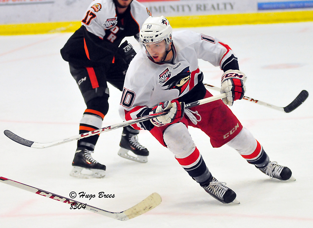 32oz Hockey Water Bottle With Valve Top - LDPE Squeeze Sports Bottle For Players